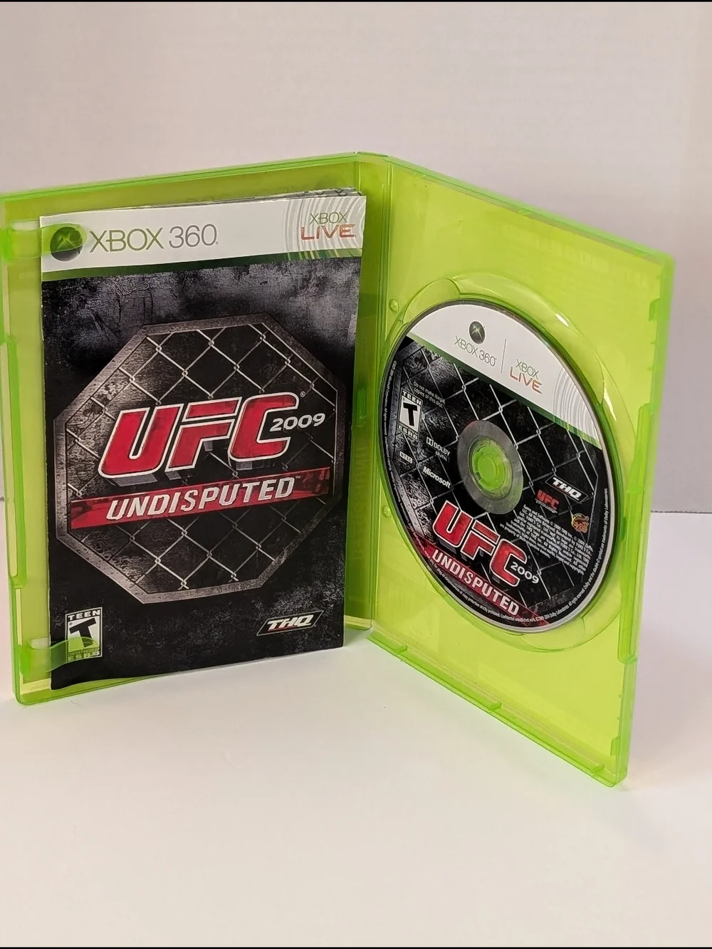 Microsoft Xbox 360 _ UFC 2009 Undisputed _ With Manual